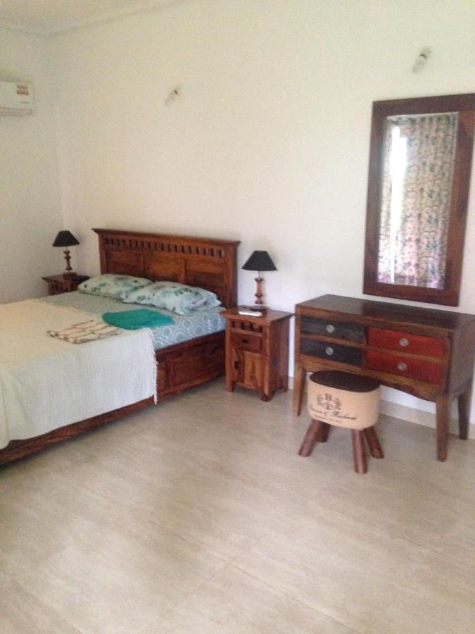Studio And One Bedroom Apartment In Riviera Sapphire, Siolim Eksteriør billede